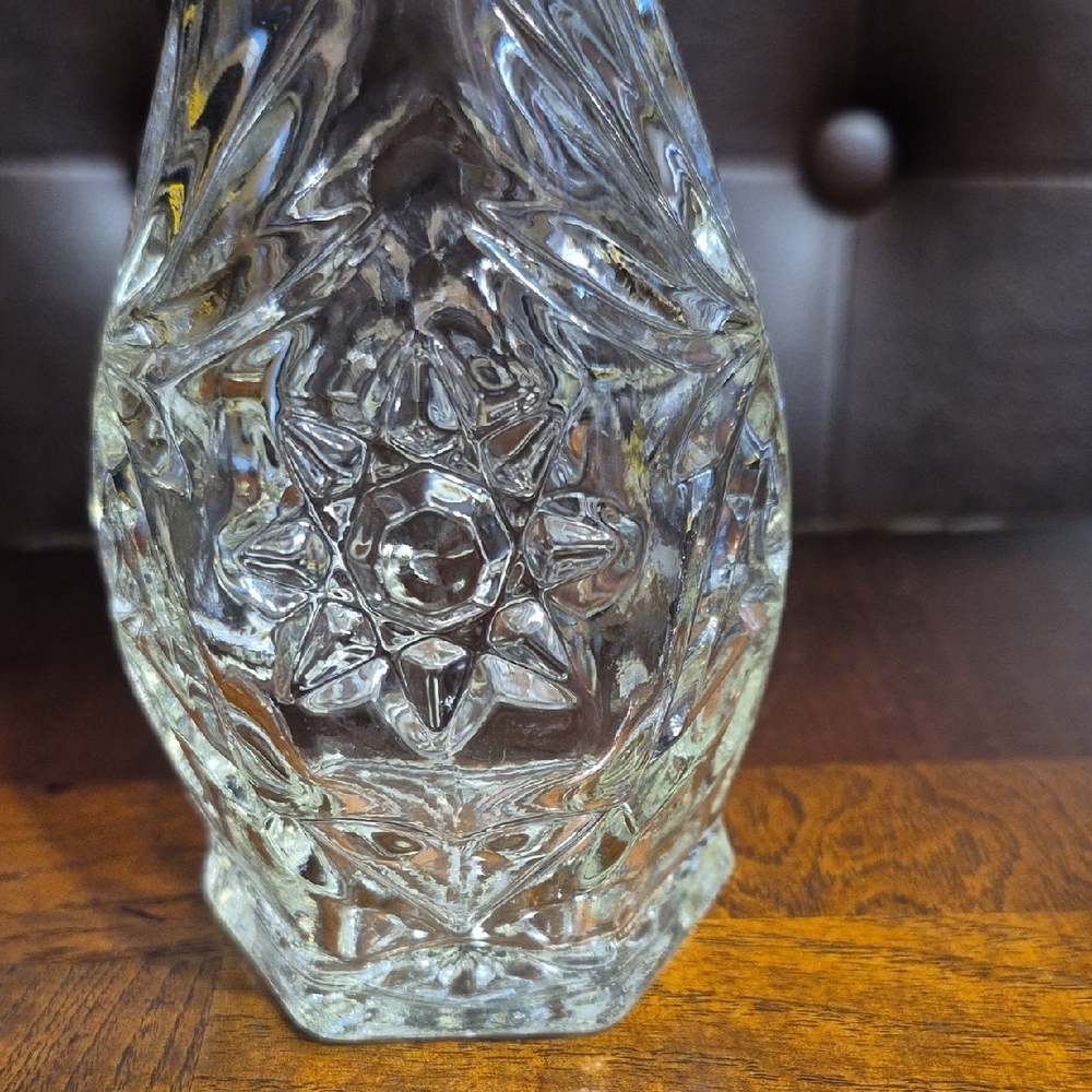 Anchor Hocking Vintage Crystal Glass with Stopper. - Picture 2 of 8